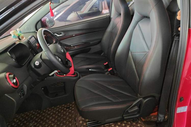 Used Chery QQ Little Ant 2022 Sweet Pink Edition Low-Sugar Version Lithium Iron Phosphate 30 kW 301 km Left Front Seat