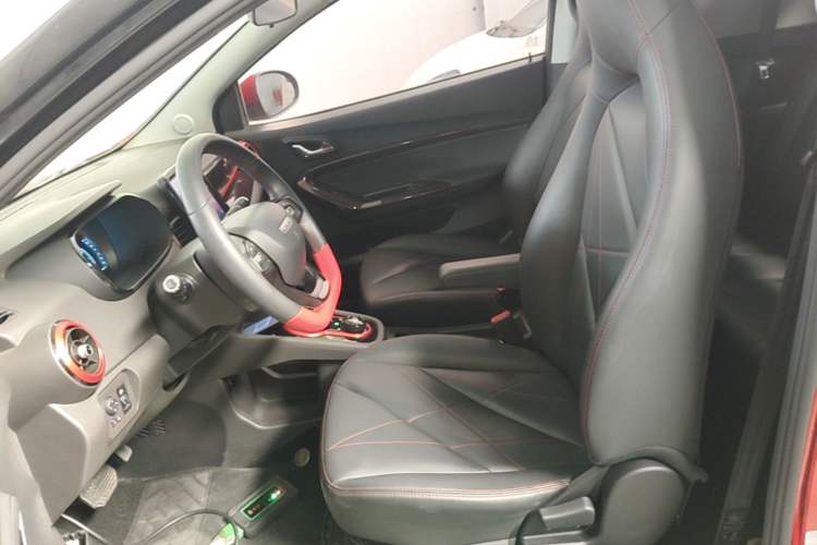 Used Chery QQ Little Ant 2022 Revised Version Sweet Pink Edition Half-Sugar Version Lithium Iron Phosphate 30.7 kWh 30 kW 301 km Left Front Seat