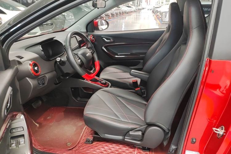 Used Chery QQ Little Ant 2022 Revised Version Sweet Pink Edition Half-Sugar Version Lithium Iron Phosphate 30.7 kWh 30 kW 301 km Left Front Seat
