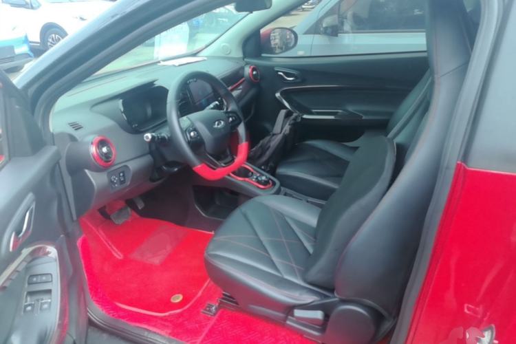 Used Chery QQ Little Ant 2022 Revised Version Sweet Pink Edition Half-Sugar Version Lithium Iron Phosphate 30.7 kWh 30 kW 301 km Left Front Seat