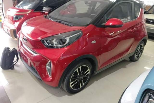 Used Chery QQ Little Ant 2022 Sweet Pink Edition Half-Sugar Version 3-Cell Lithium 30kW 301km