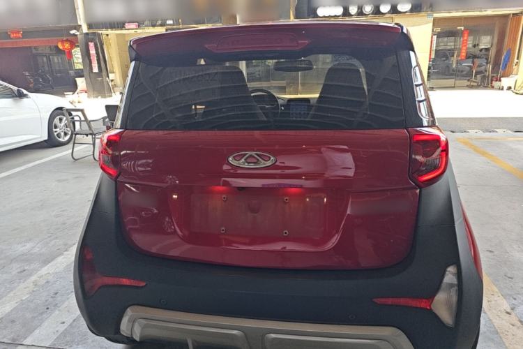 Used Chery QQ Little Ant 2022 Revised Version Sweet Pink Edition Half-Sugar Version Lithium Iron Phosphate 30.7 kWh 30 kW 301 km Rear
