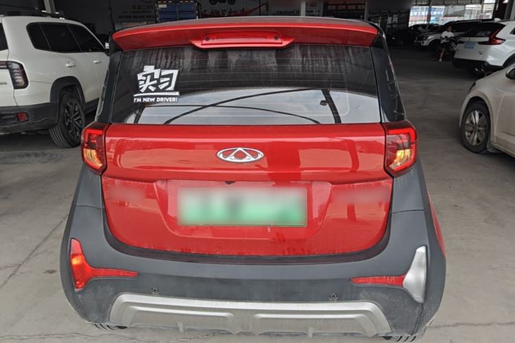Used Chery QQ Little Ant 2022 Revised Version Sweet Pink Edition Half-Sugar Version Lithium Iron Phosphate 30.7 kWh 30 kW 301 km Rear