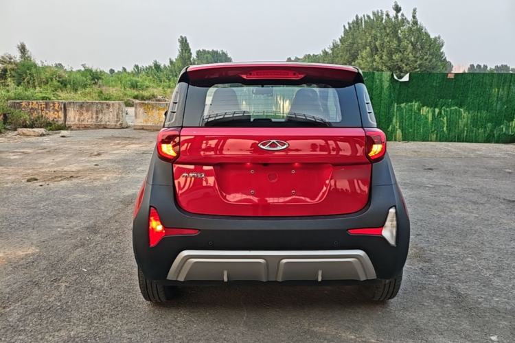 Used Chery QQ Little Ant 2022 Sweet Pink Edition Half-Sugar Version 3-Cell Lithium 30kW 301km Rear