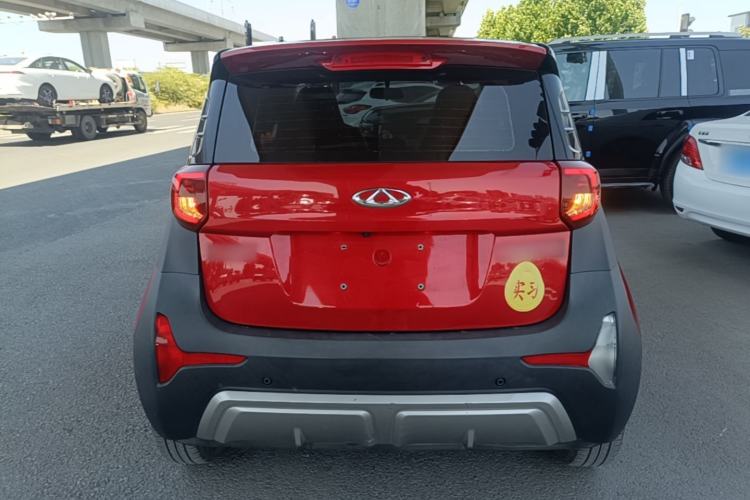 Used Chery QQ Little Ant 2022 Revised Version Sweet Pink Edition Half-Sugar Version Lithium Iron Phosphate 30.7 kWh 30 kW 301 km Rear
