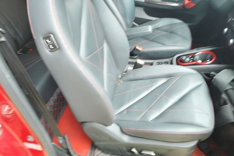 Used Chery QQ Little Ant 2022 Sweet Pink Edition Half-Sugar Version Lithium Iron Phosphate 29.2 kWh 30 kW 301 km Right Front Seat
