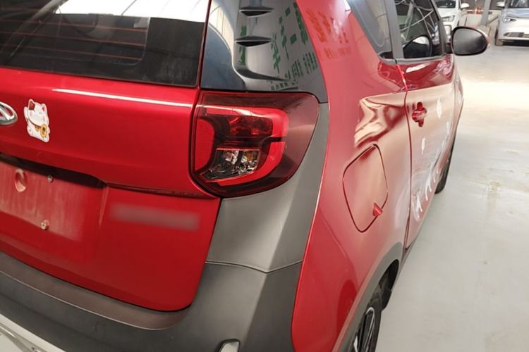 Used Chery QQ Little Ant 2022 Revised Version Sweet Pink Edition Half-Sugar Version Lithium Iron Phosphate 30.7 kWh 30 kW 301 km Right Rear Taillight