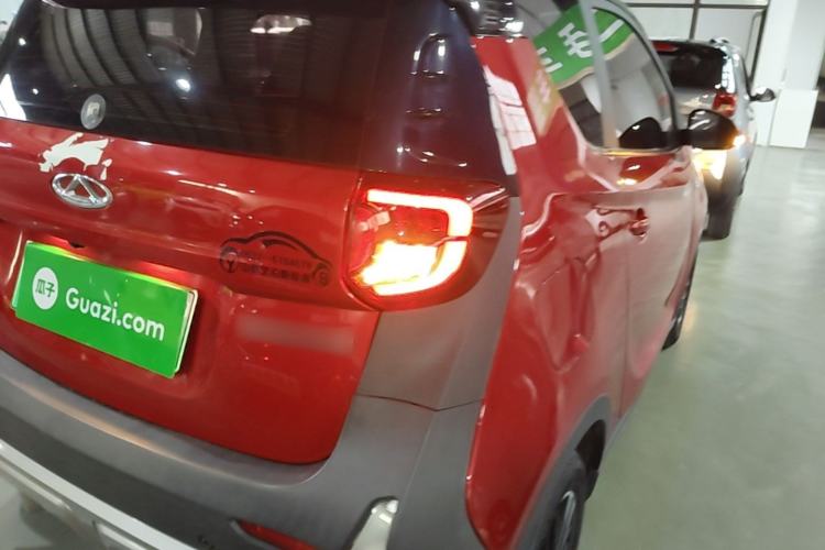 Used Chery QQ Little Ant 2022 Sweet Pink Edition Half-Sugar Version 3-Cell Lithium 30kW 301km Right Rear Taillight