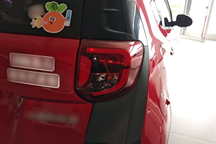 Used Chery QQ Little Ant 2022 Sweet Pink Edition Half-Sugar Version Lithium Iron Phosphate 30 kW 301 km Right Rear Taillight