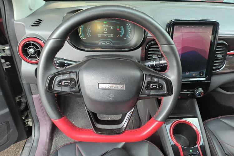 Used Chery QQ Little Ant 2022 Sweet Pink Edition Half-Sugar Version 3-Cell Lithium 30kW 301km Steering Wheel