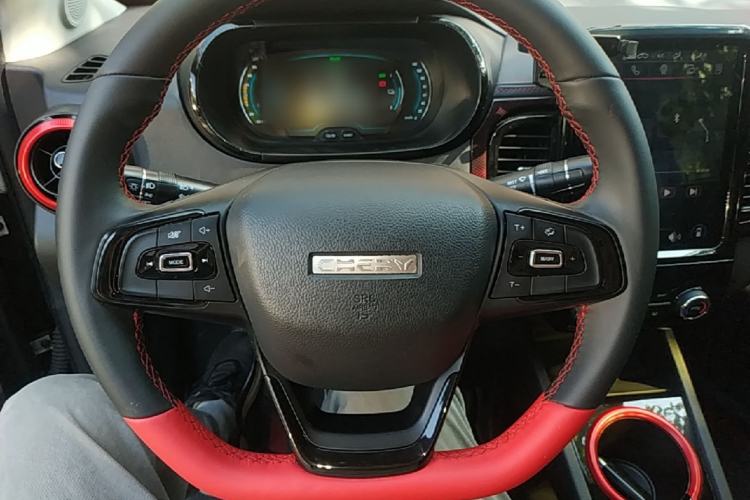 Used Chery QQ Little Ant 2022 Sweet Pink Edition Half-Sugar Version Lithium Iron Phosphate 30 kW 301 km Steering Wheel