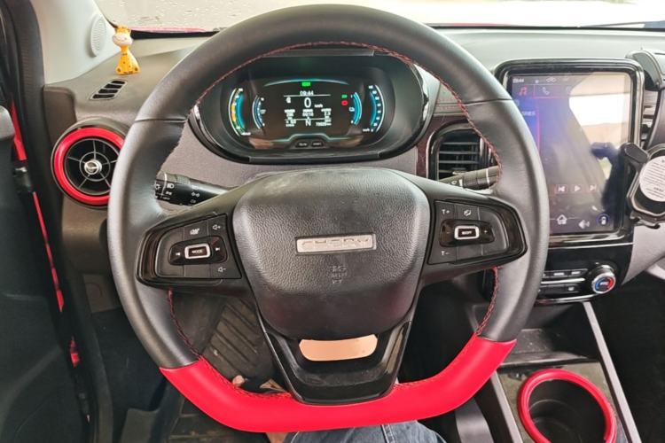 Used Chery QQ Little Ant 2022 Sweet Pink Edition Half-Sugar Version 3-Cell Lithium 30kW 301km Steering Wheel