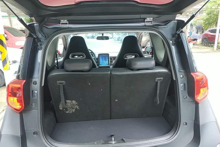 Used Chery QQ Little Ant 2022 Sweet Pink Edition Half-Sugar Version Lithium Iron Phosphate 30 kW 301 km Trunk