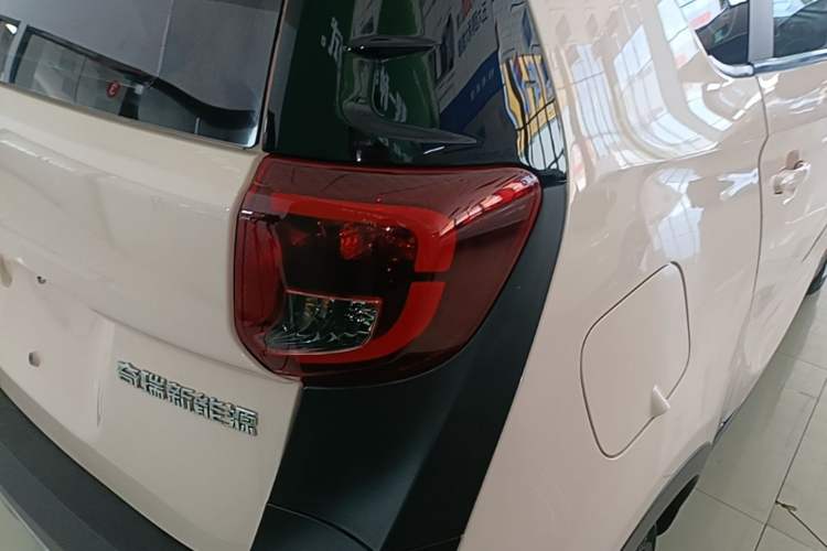 Used Chery QQ Little Ant 2022 Me 301km Romance Phosphate Lithium-Iron Right Rear Taillight