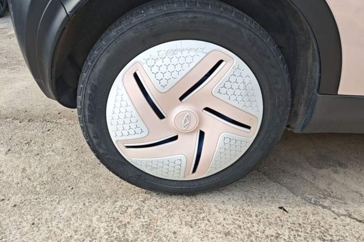 Used Chery QQ Little Ant 2022 Mei Romance 30.6 kWh Right Rear Wheel Hub