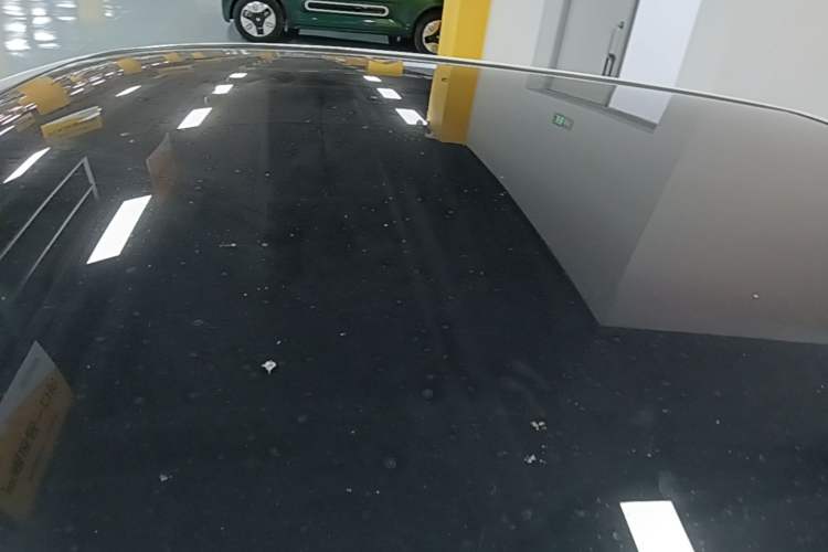 Used Chery QQ Little Ant 2022 Sweet Pink Edition Half-Sugar Version Lithium Iron Phosphate 30 kW 301 km Roof