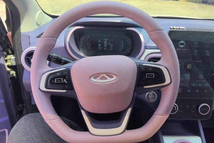 Used Chery QQ Little Ant 2022 Me 301km Rococo Lithium Iron Phosphate Steering Wheel
