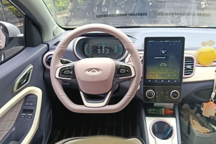 Used Chery QQ Little Ant 2022 Me 301km Rococo Lithium Iron Phosphate Steering Wheel