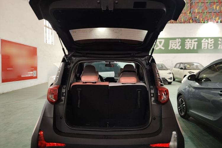 Used Chery QQ Little Ant 2022 Revised Version Sweet Pink Edition Half-Sugar Version Lithium Iron Phosphate 30.7 kWh 30 kW 301 km Trunk