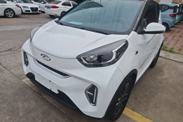 Used Chery QQ Little Ant 2022 Revised Version Sweet Pink Edition Half-Sugar Version Lithium Iron Phosphate 30.7 kWh 30 kW 301 km