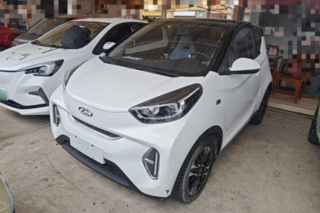Used Chery QQ Little Ant 2022 Sweet Pink Edition Half-Sugar Version Lithium Iron Phosphate 30 kW 301 km
