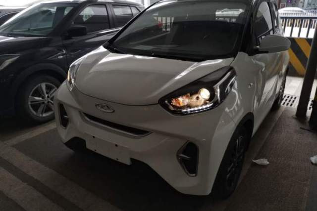 Used Chery QQ Little Ant 2022 Sweet Pink Edition Half-Sugar Version 3-Cell Lithium 30kW 408km