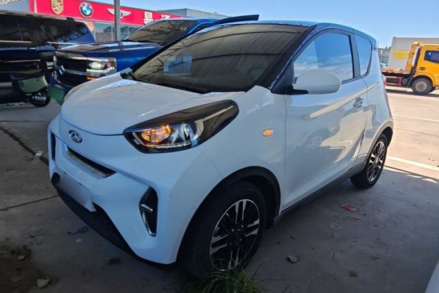 Used Chery QQ Little Ant 2022 Restyled Version Sweet Pink Edition Low-Sugar Version Lithium Iron Phosphate Battery 30.7 kWh 30 kW 301 km