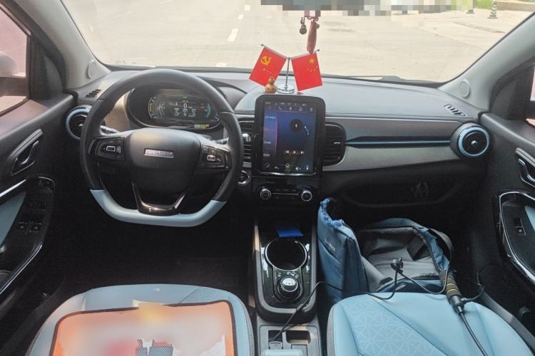 Used Chery QQ Little Ant 2022 Sweet Pink Edition Half-Sugar Version Lithium Iron Phosphate 30 kW 301 km Center Console