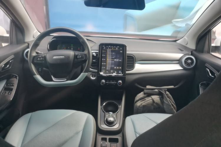 Used Chery QQ Little Ant 2022 Sweet Pink Edition Half-Sugar Version Lithium Iron Phosphate 30 kW 301 km Center Console