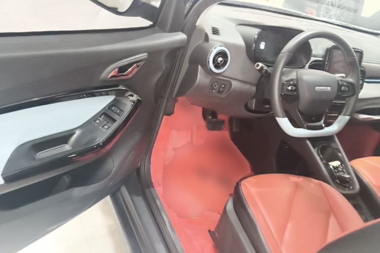 Used Chery QQ Little Ant 2022 Sweet Pink Edition Full-Sugar Version Lithium Iron Phosphate 30 kW 301 km Driver Seat