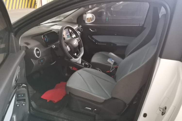 Used Chery QQ Little Ant 2022 Sweet Pink Edition Half-Sugar Version 3-Cell Lithium 30kW 408km Driver Seat