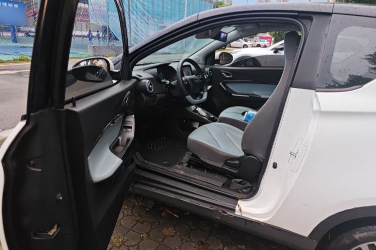 Used Chery QQ Little Ant 2022 Sweet Pink Edition Half-Sugar Version Lithium Iron Phosphate 30 kW 301 km Driver Seat