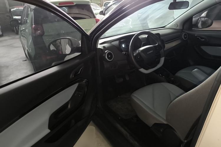 Used Chery QQ Little Ant 2022 Sweet Pink Edition Half-Sugar Version Lithium Iron Phosphate 30 kW 301 km Driver Seat