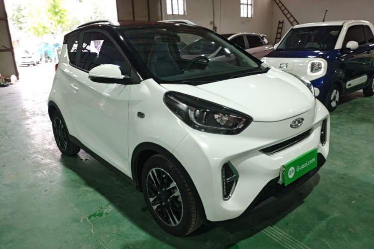 Used Chery QQ Little Ant 2022 Sweet Pink Edition Full-Sugar Version Lithium Iron Phosphate 30 kW 301 km Exterior 1