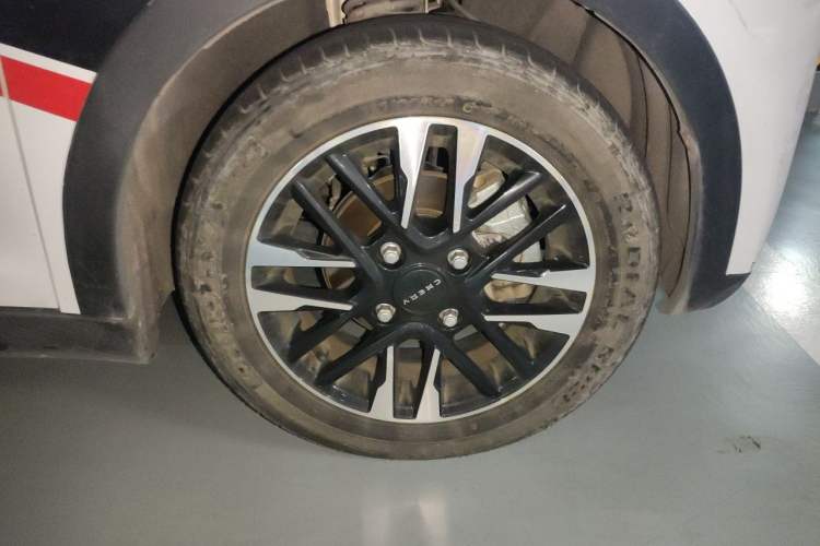 Used Chery QQ Little Ant 2022 Updated Version Sweet Pink Edition Full Sugar Version Lithium Iron Phosphate 30.7 kWh 30 kW 301 km Exterior 1