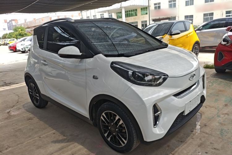 Used Chery QQ Little Ant 2022 Updated Version Sweet Pink Edition Full-Sugar Version 30.6 kWh 30 kW 301 km Exterior 1