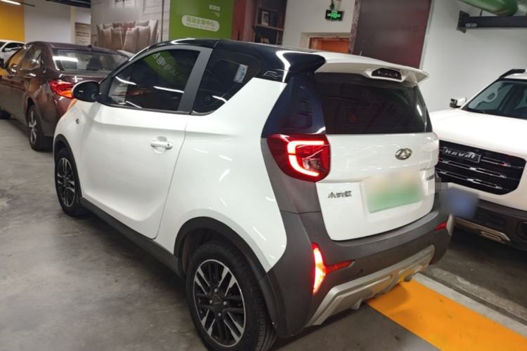 Used Chery QQ Little Ant 2022 Sweet Pink Edition Half-Sugar Version Lithium Iron Phosphate 30 kW 301 km Exterior 2