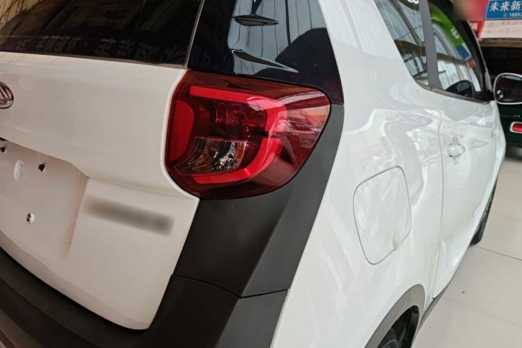 Used Chery QQ Little Ant 2022 Sweet Pink Edition Low-Sugar Version Lithium Iron Phosphate 30 kW 301 km Exterior 3