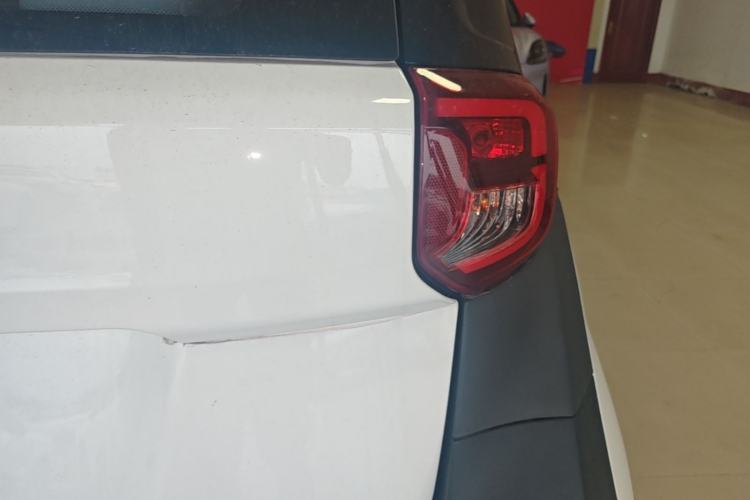 Used Chery QQ Little Ant 2022 Revised Version Sweet Pink Edition Half-Sugar Version Lithium Iron Phosphate 30.7 kWh 30 kW 301 km Exterior 3