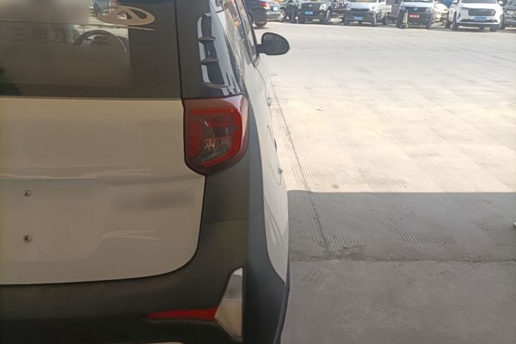Used Chery QQ Little Ant 2022 Sweet Pink Edition Half-Sugar Version Lithium Iron Phosphate 30 kW 301 km Exterior 3