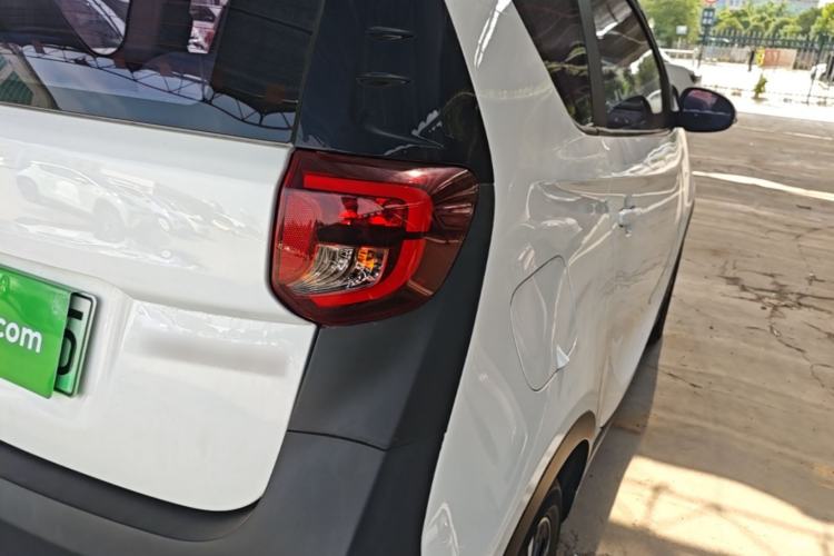 Used Chery QQ Little Ant 2022 Sweet Pink Edition Half-Sugar Version Lithium Iron Phosphate 29.2 kWh 30 kW 301 km Exterior 3