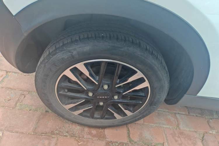 Used Chery QQ Little Ant 2022 Sweet Pink Edition Half-Sugar Version Lithium Iron Phosphate 29.2 kWh 30 kW 301 km Exterior 5
