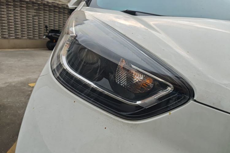 Used Chery QQ Little Ant 2022 Revised Version Sweet Pink Edition Half-Sugar Version Lithium Iron Phosphate 30.7 kWh 30 kW 301 km Exterior 6