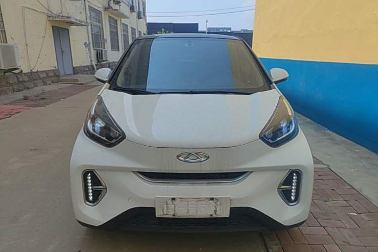 Used Chery QQ Little Ant 2022 Revised Version Sweet Pink Edition Half-Sugar Version Lithium Iron Phosphate 30.7 kWh 30 kW 301 km Front