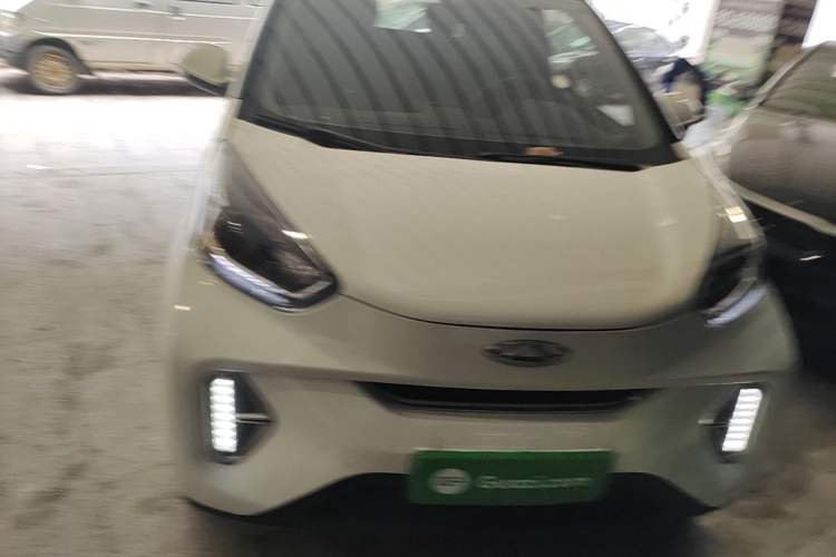 Used Chery QQ Little Ant 2022 Sweet Pink Edition Half-Sugar Version Lithium Iron Phosphate 30 kW 301 km Front
