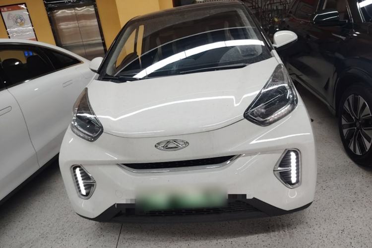 Used Chery QQ Little Ant 2022 Revised Version Sweet Pink Edition Half-Sugar Version Lithium Iron Phosphate 30.7 kWh 30 kW 301 km Front