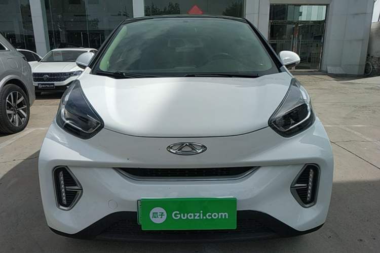 Used Chery QQ Little Ant 2022 Sweet Pink Edition Half-Sugar Version 3-Cell Lithium 30kW 301km Front