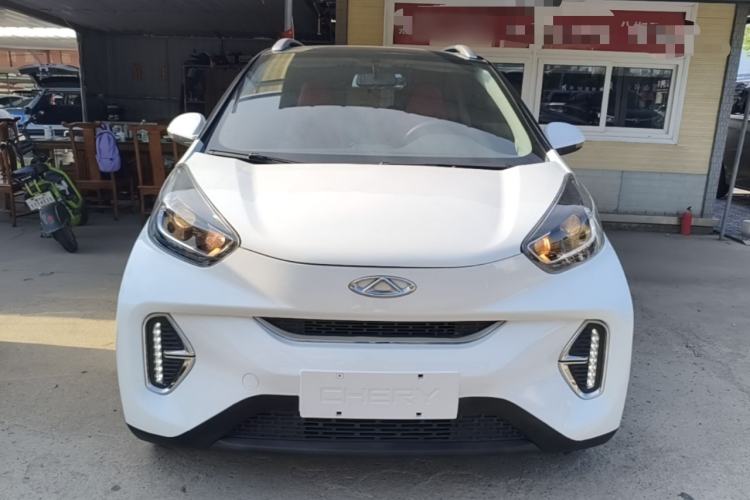 Used Chery QQ Little Ant 2022 Sweet Pink Edition Full-Sugar Version Lithium Iron Phosphate 30 kW 301 km Front