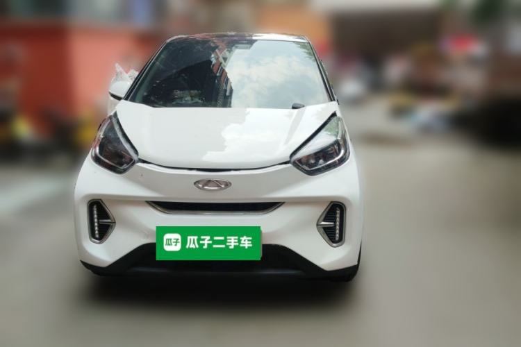 Used Chery QQ Little Ant 2022 Restyled Version Sweet Pink Edition Half-Sugar Version 30.6 kWh 30 kW 301 km Front