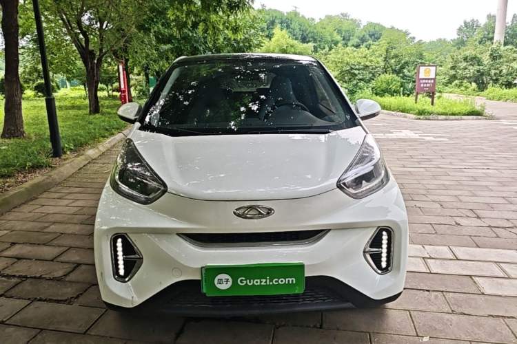 Used Chery QQ Little Ant 2022 Sweet Pink Edition Half-Sugar Version Lithium Iron Phosphate 30 kW 301 km Front
